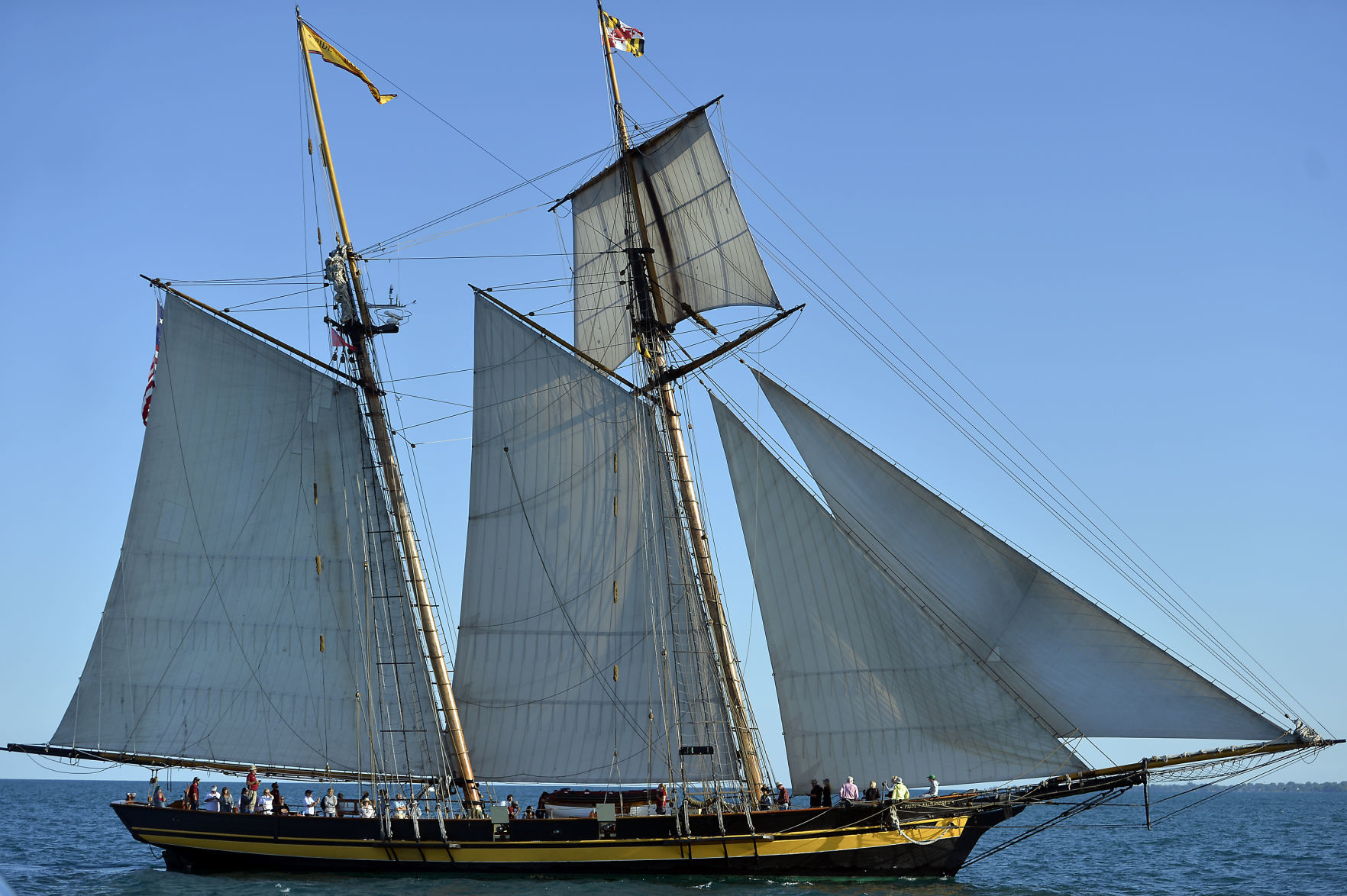 TALL SHIPS PARADE OF SAIL